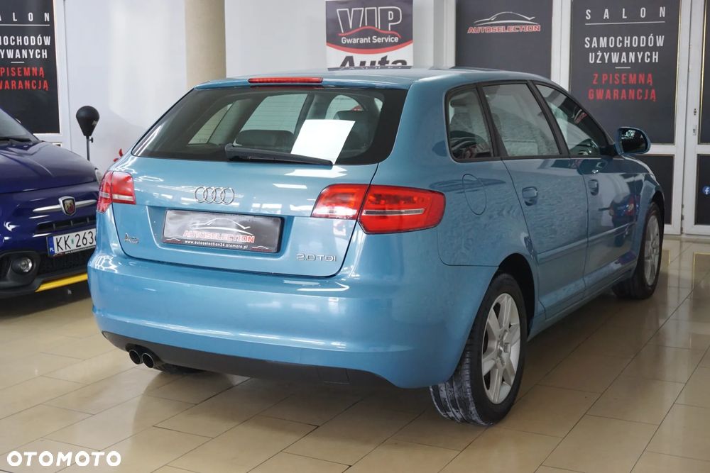 Audi A3 Sportback 2.0 TDI Ambiente - 6
