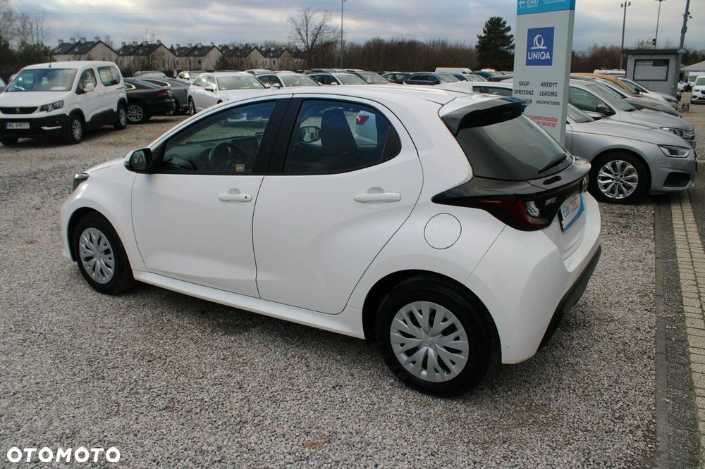 Toyota Yaris - 9