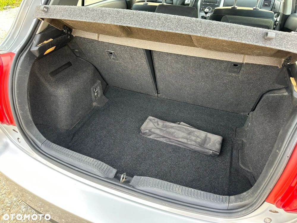 Toyota Auris 1.4 D-4D - 26