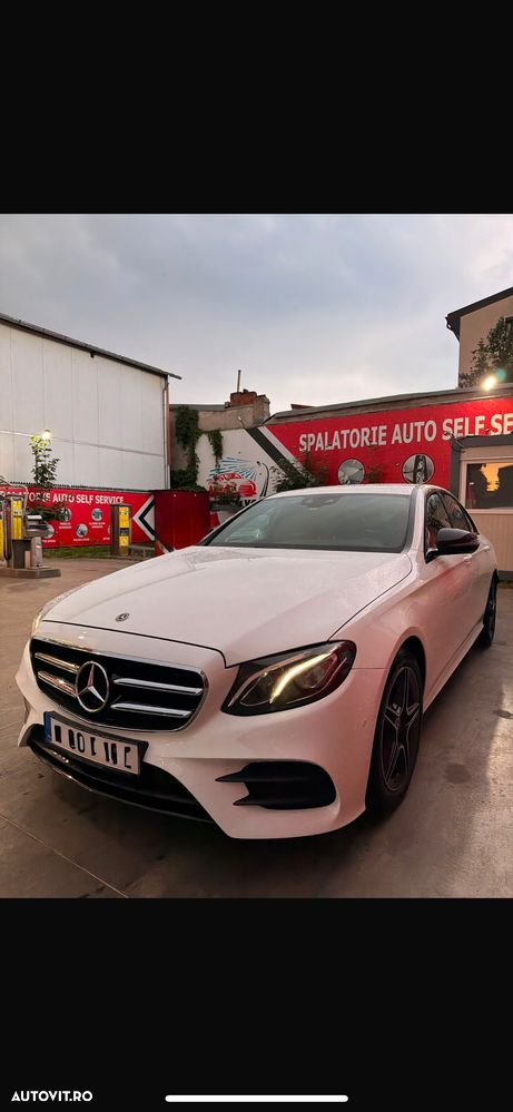 Mercedes-Benz E 220 d Aut. - 3