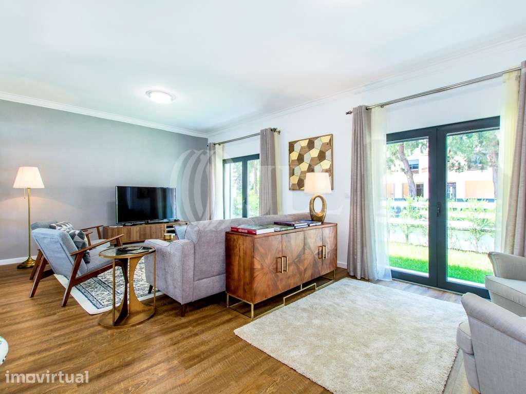 Moradia T4 com jardim, no Bairro do Rosário, Cascais - Grande imagem: 3/23