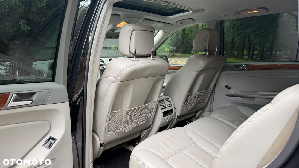 Mercedes-Benz GL 320 CDI 4Matic 7G-TRONIC - 19