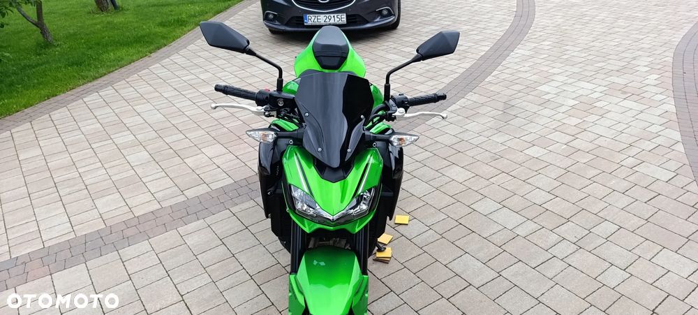 Kawasaki Z 900 - 8
