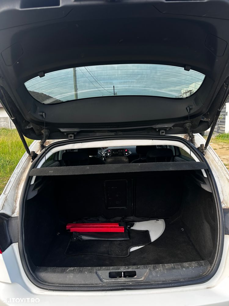 Peugeot 308 1.6 HDI FAP Access - 5