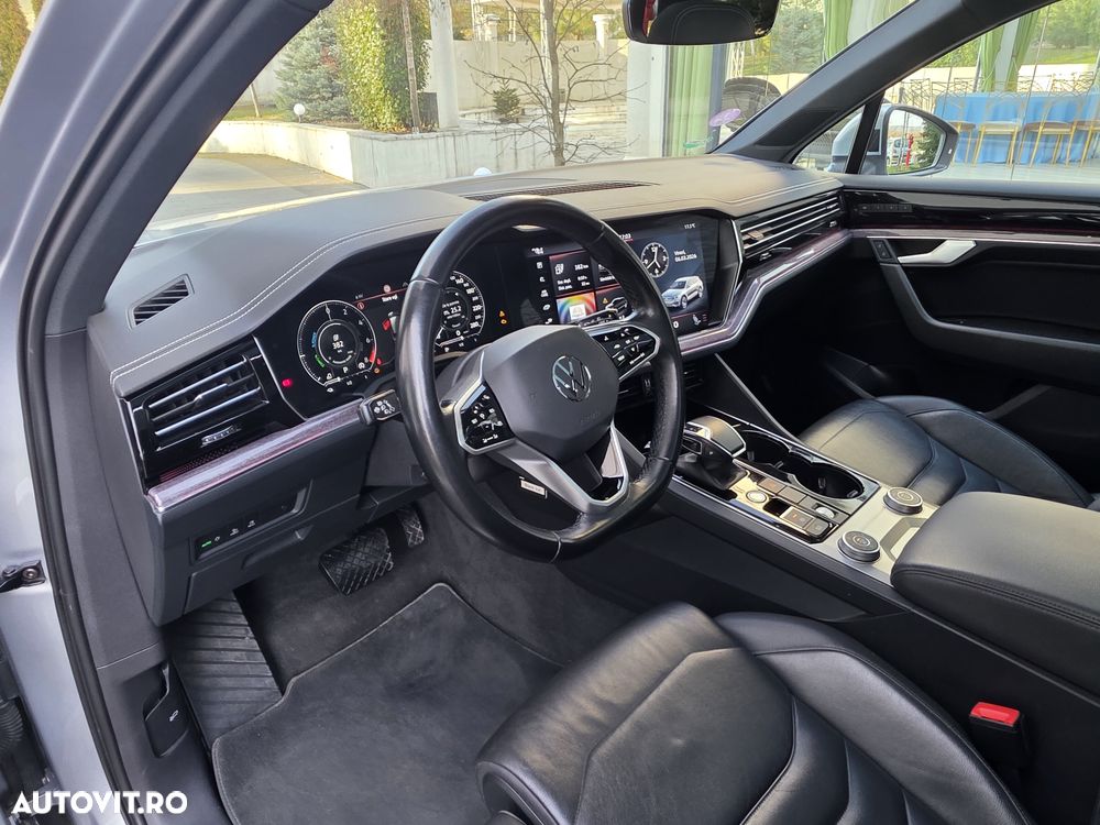 Volkswagen Touareg - 5