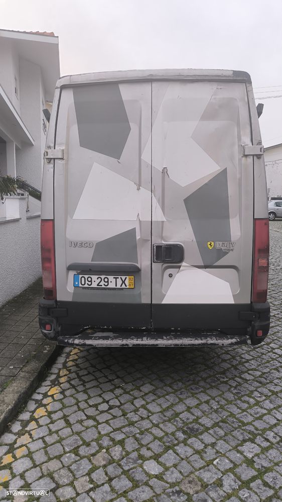 Iveco Daily 2.8 TD 35S11D 3200 - 3