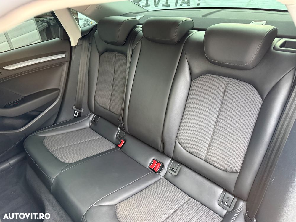 Audi A3 2.0 TDI Sportback Ambiente - 5