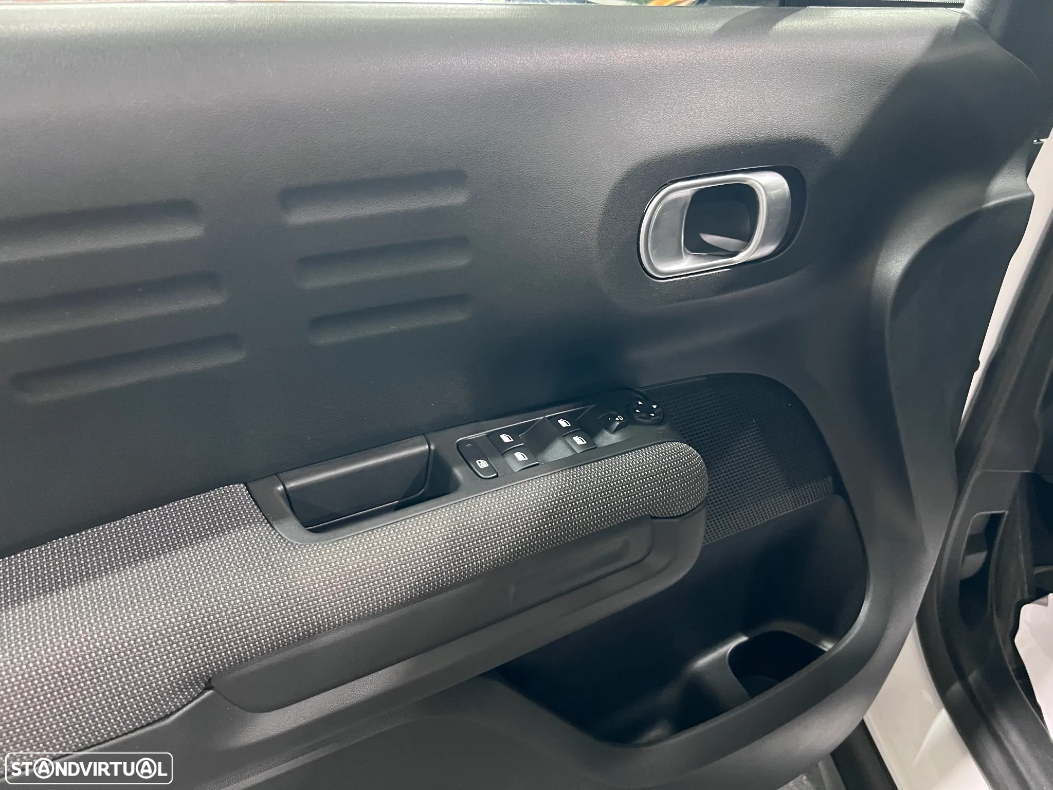 Citroën C3 Aircross 1.2 PureTech C-Series - 9