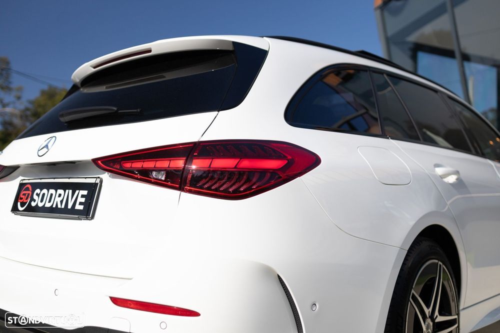 Mercedes-Benz C 300 e AMG Line - 23