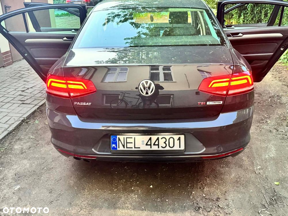 Volkswagen Passat 1.8 TSI BMT Comfortline DSG - 1