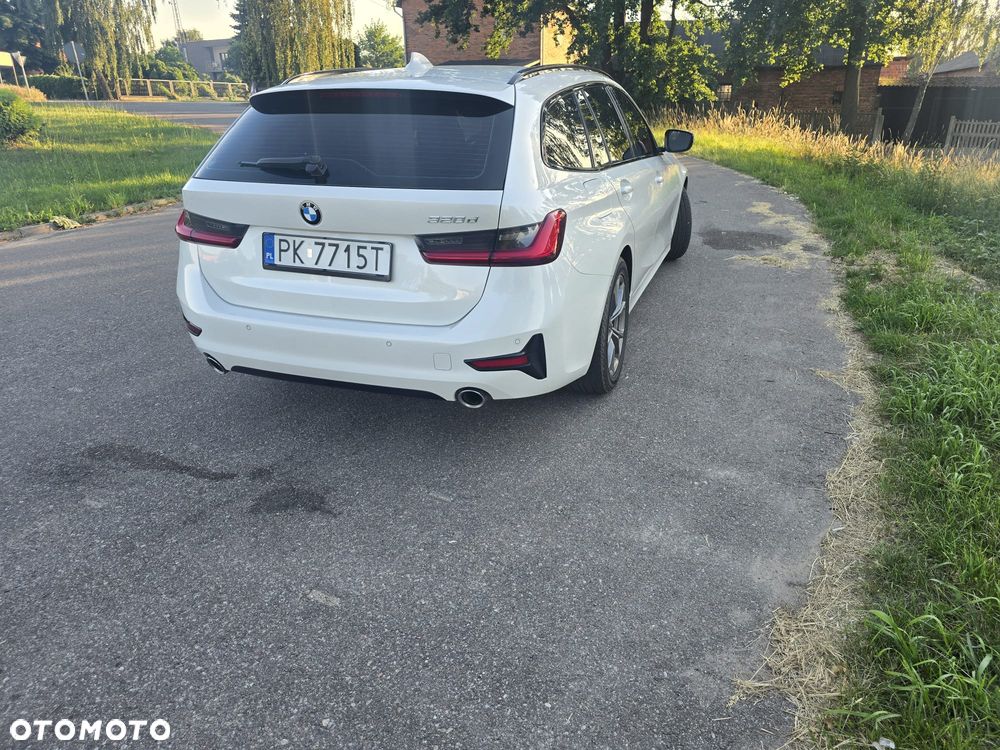 BMW Seria 3 320d mHEV M Sport - 6
