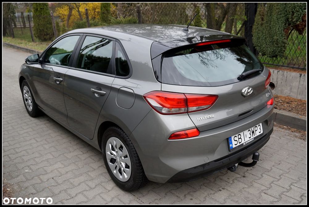 Hyundai i30 1.4 Premiere Comfort - 20