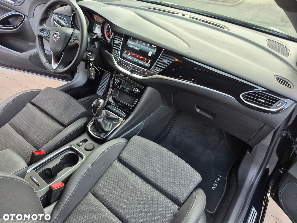 Opel Astra 1.4 Turbo Start/Stop Dynamic - 19