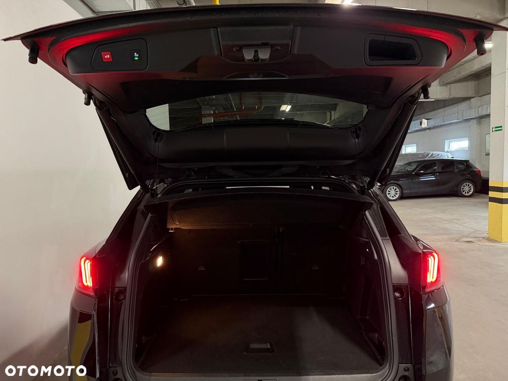 Peugeot 3008 1.6 PureTech GT S&S EAT8 - 26