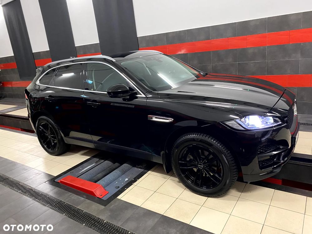 Jaguar F-Pace 20d Pure - 10