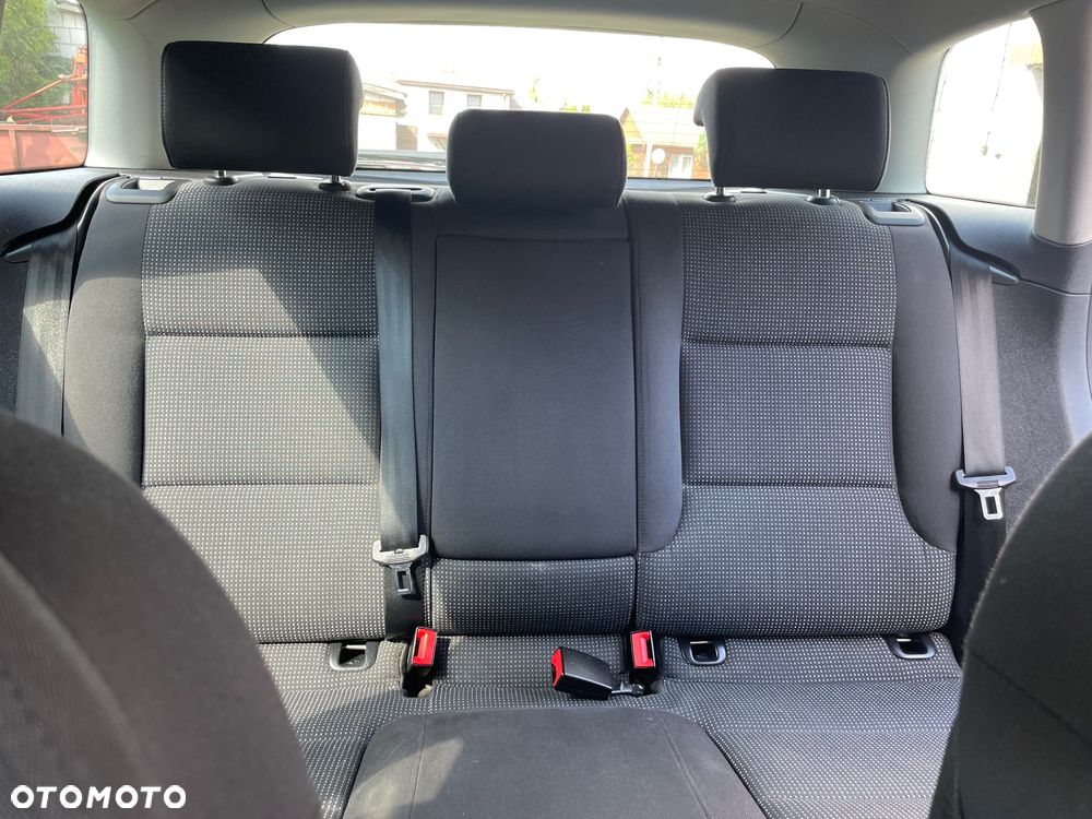 Audi A3 Sportback 2.0 TDI Ambiente - 12
