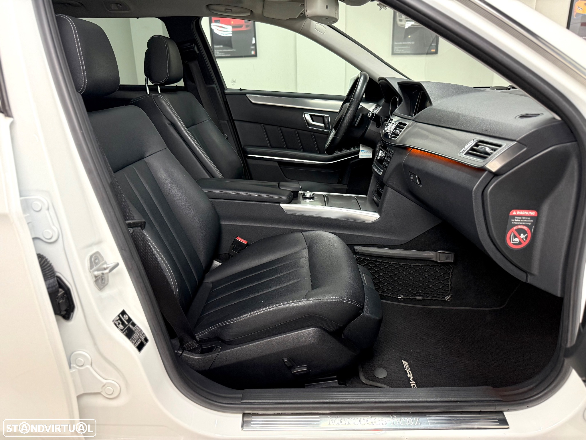 Mercedes-Benz E 300 Bluetec Hybrid Avantgarde - 34