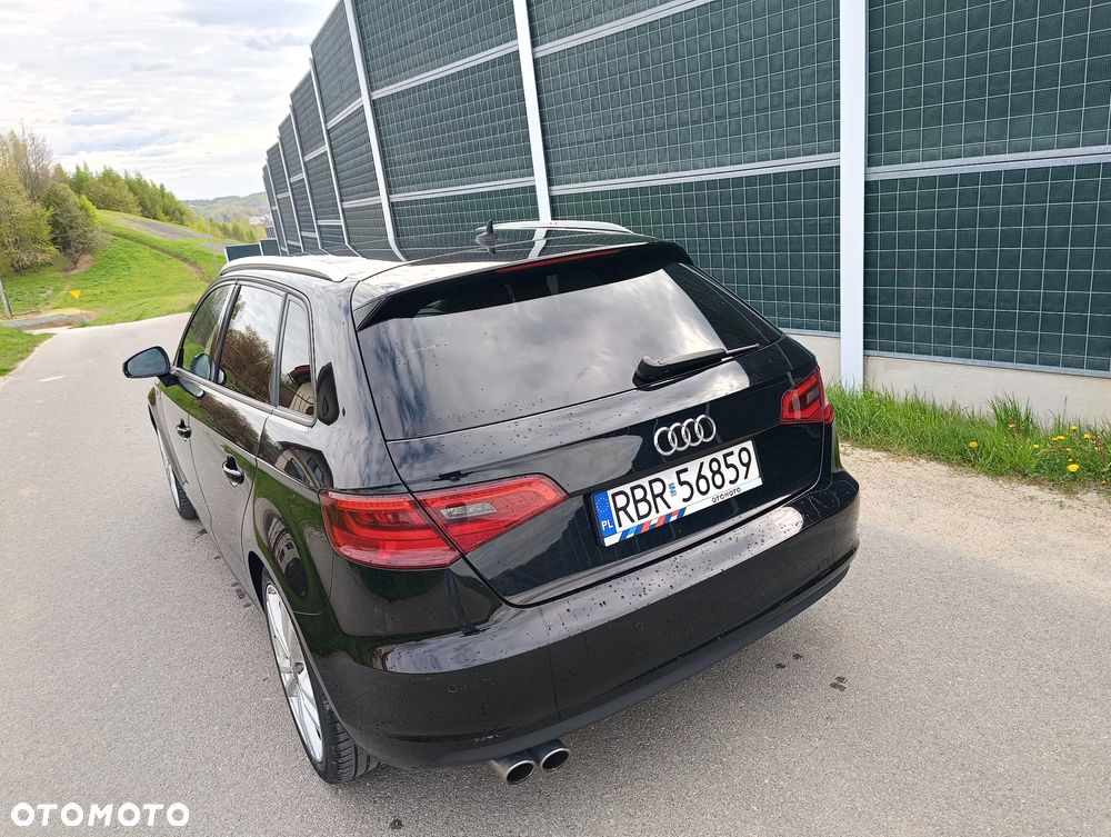 Audi A3 Sportback 2.0 TDI S line Sportpaket - 15