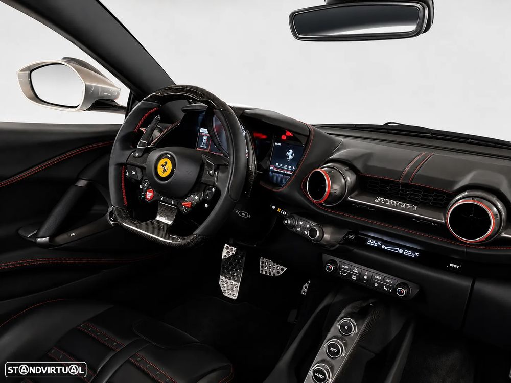 Ferrari 812 Superfast - 2