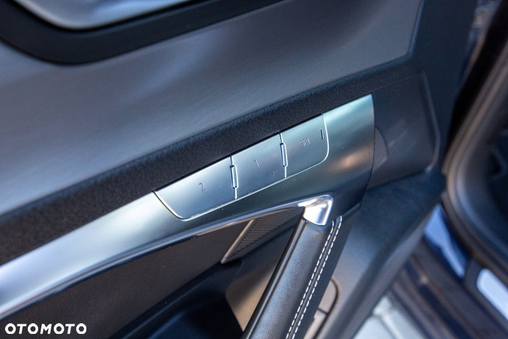 Audi S6 Limousine - 13