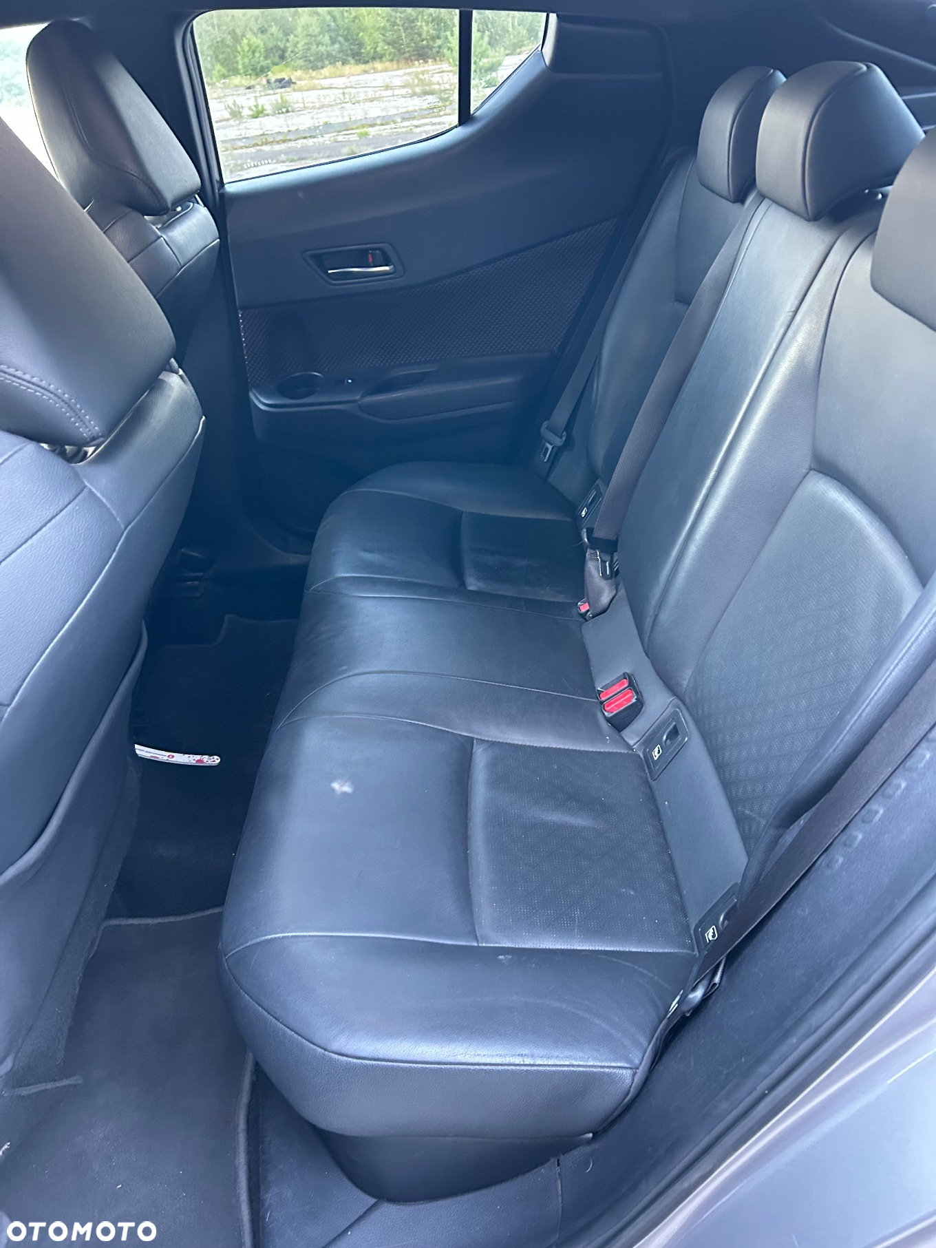Toyota C-HR 1.8 Hybrid Executive - 11
