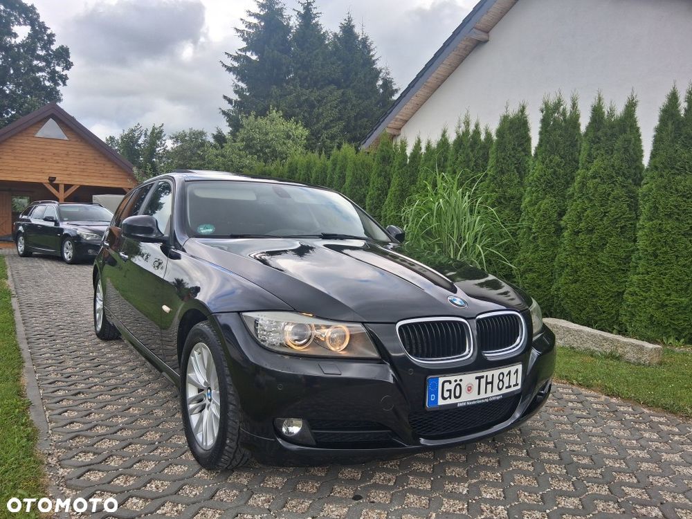 BMW Seria 3 318i Edition Lifestyle - 2