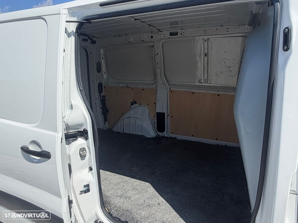 Citroën Jumpy 1.6HDI 3LUG - 12