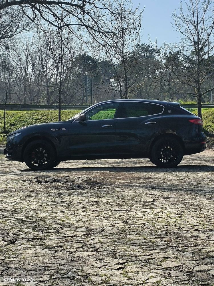 Maserati Levante 3.0 V6 - 8