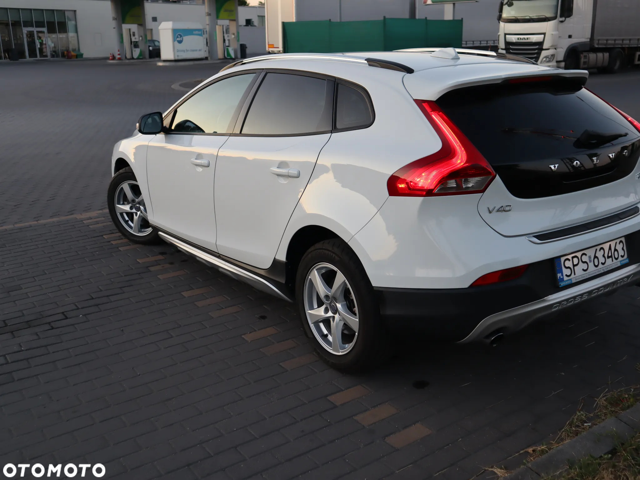 Volvo V40 Cross Country T3 Drive-E Kinetic - 12