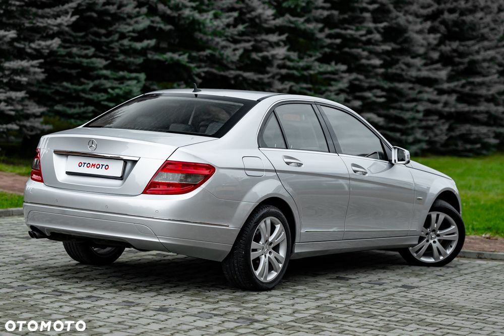 Mercedes-Benz Klasa C 200 CDI Avantgarde - 15