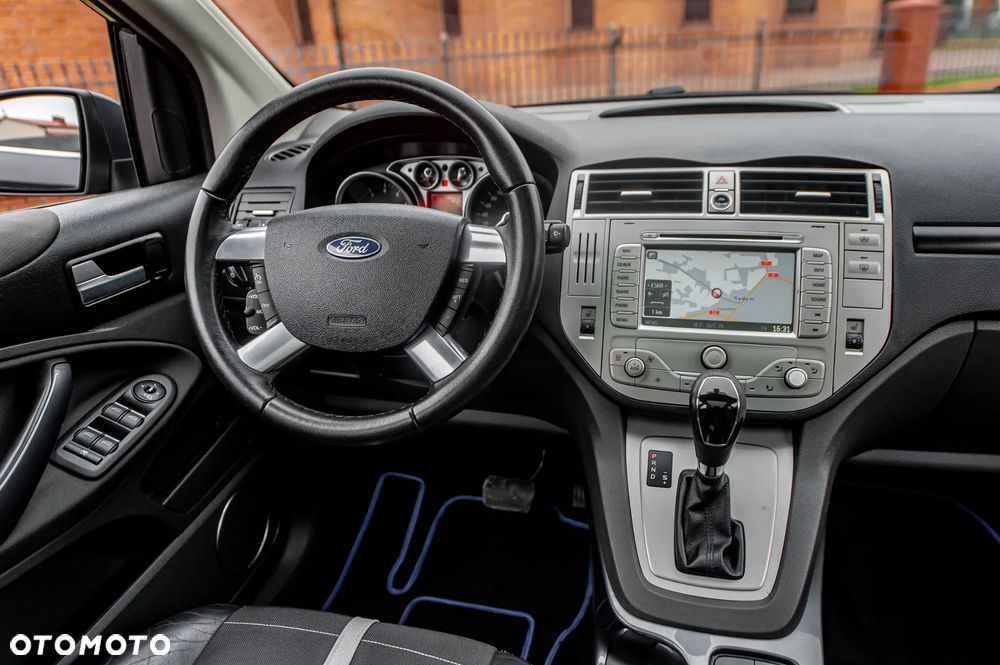 Ford Kuga 2.5 4x4 Titanium - 27