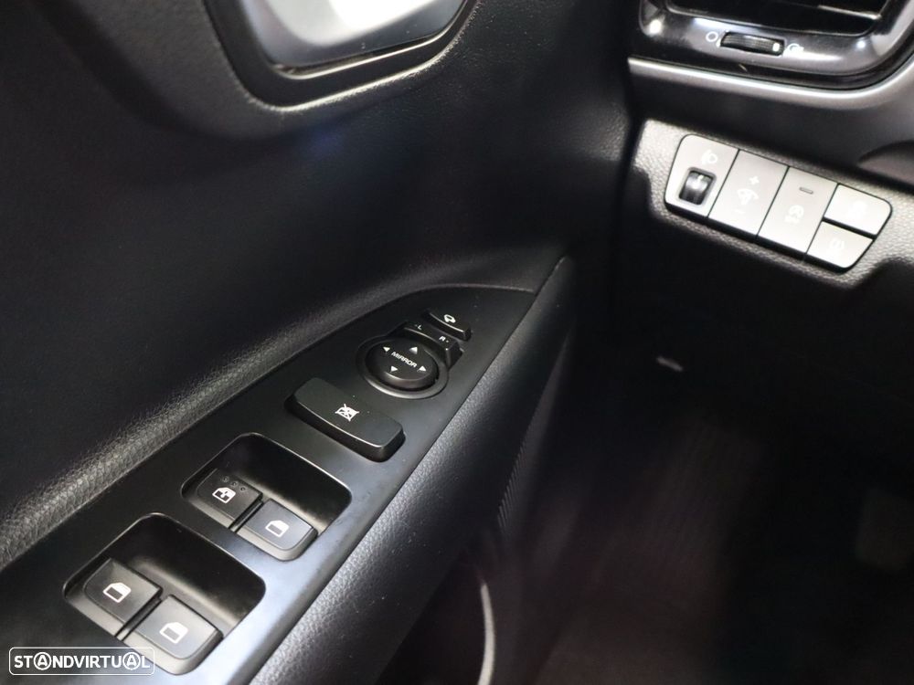 Kia Stonic 1.0 T-GDI Wave - 12