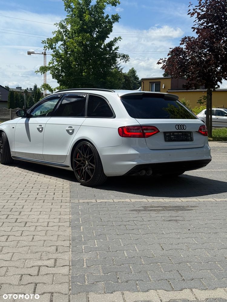 Audi A4 Avant - 9