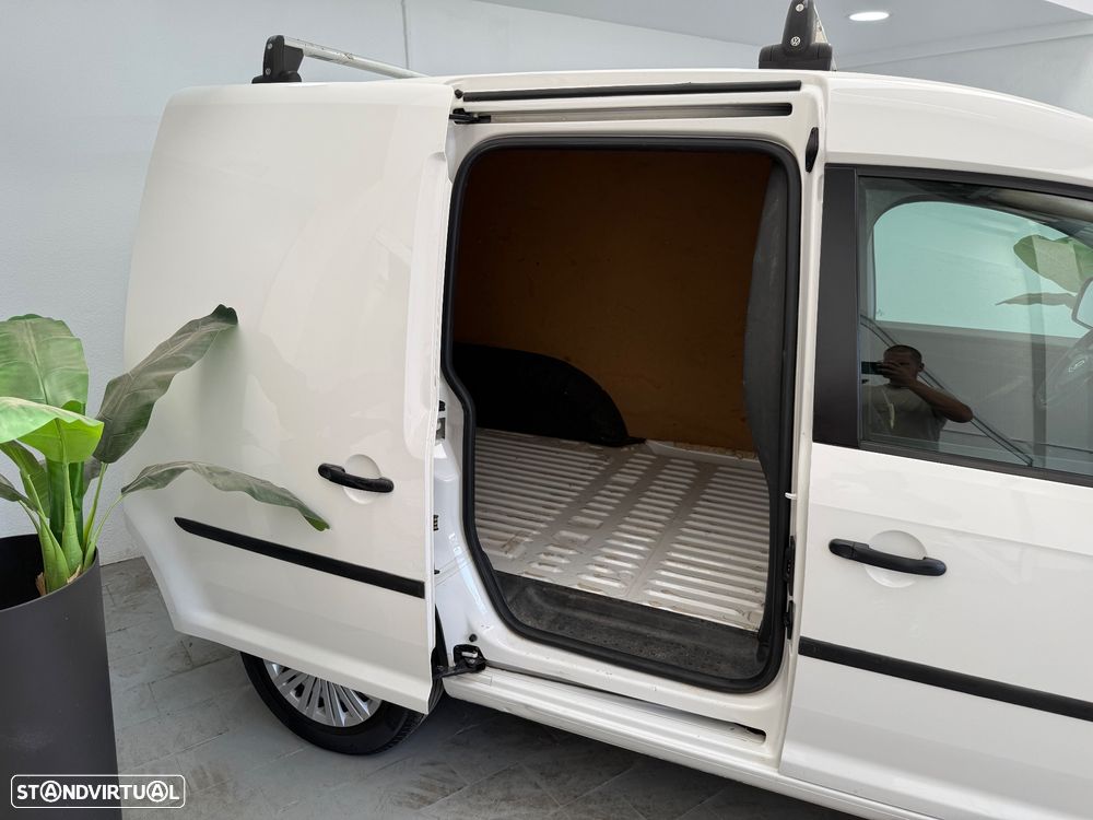 VW Caddy 2.0 TDI - 5
