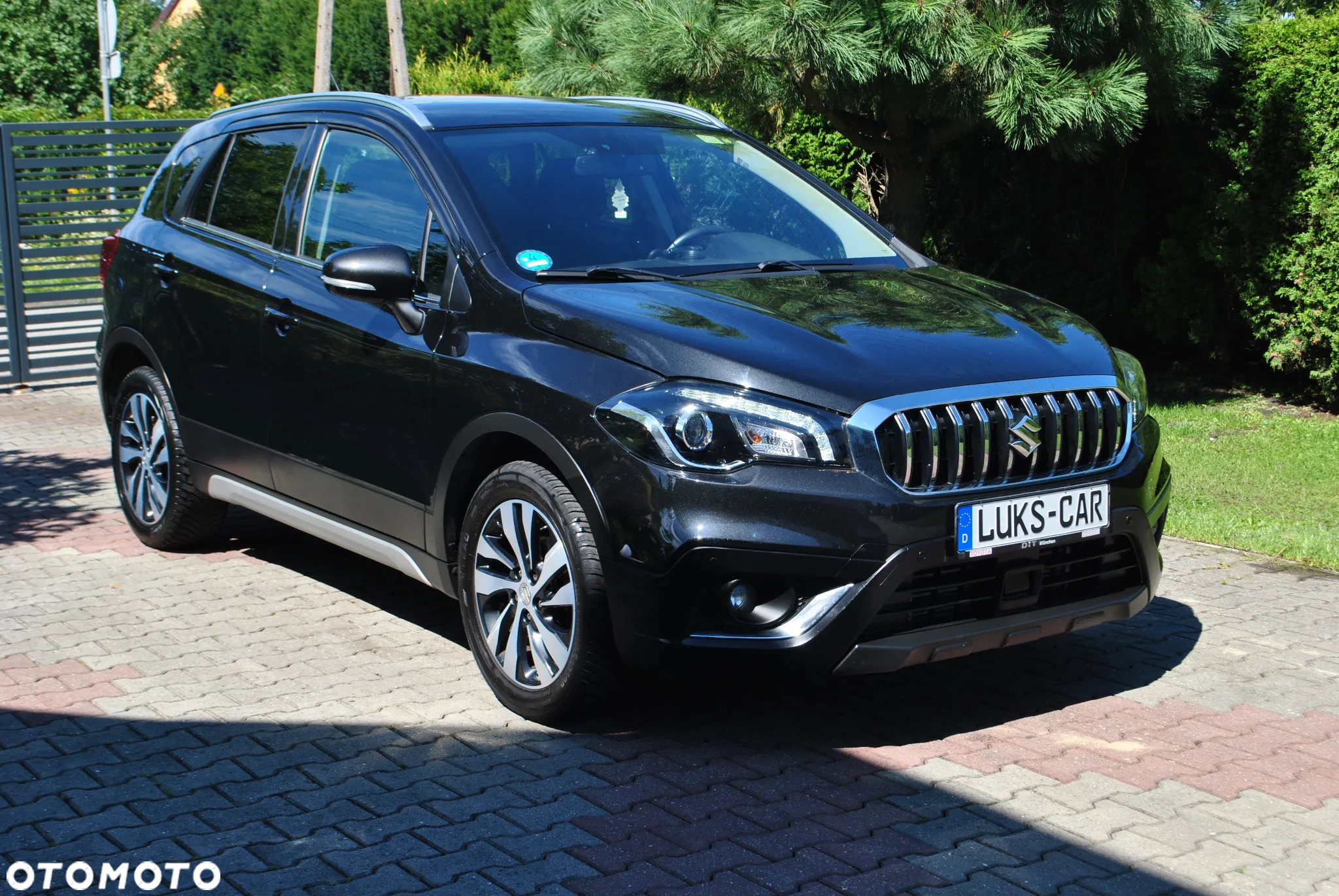 Suzuki SX4 S-Cross 1.4 T Premium - 39