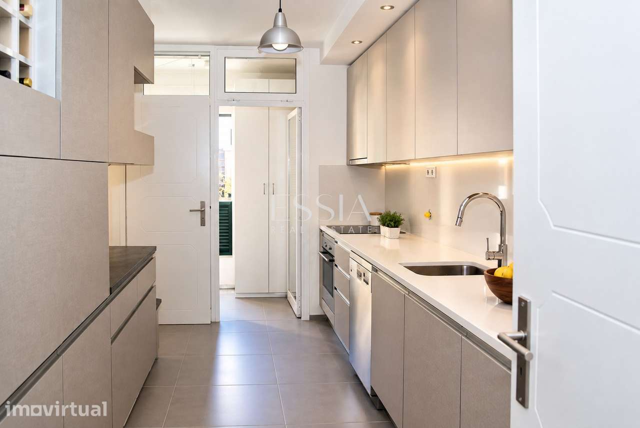 Apartamento T3 Renovado no Pinheiro Manso, Porto - Grande imagem: 3/16