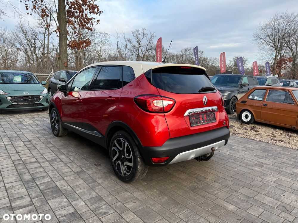 Renault Captur TCe 120 EDC Helly Hansen - 3