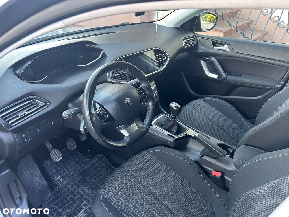 Peugeot 308 1.5 BlueHDi Active Pack S&S - 9