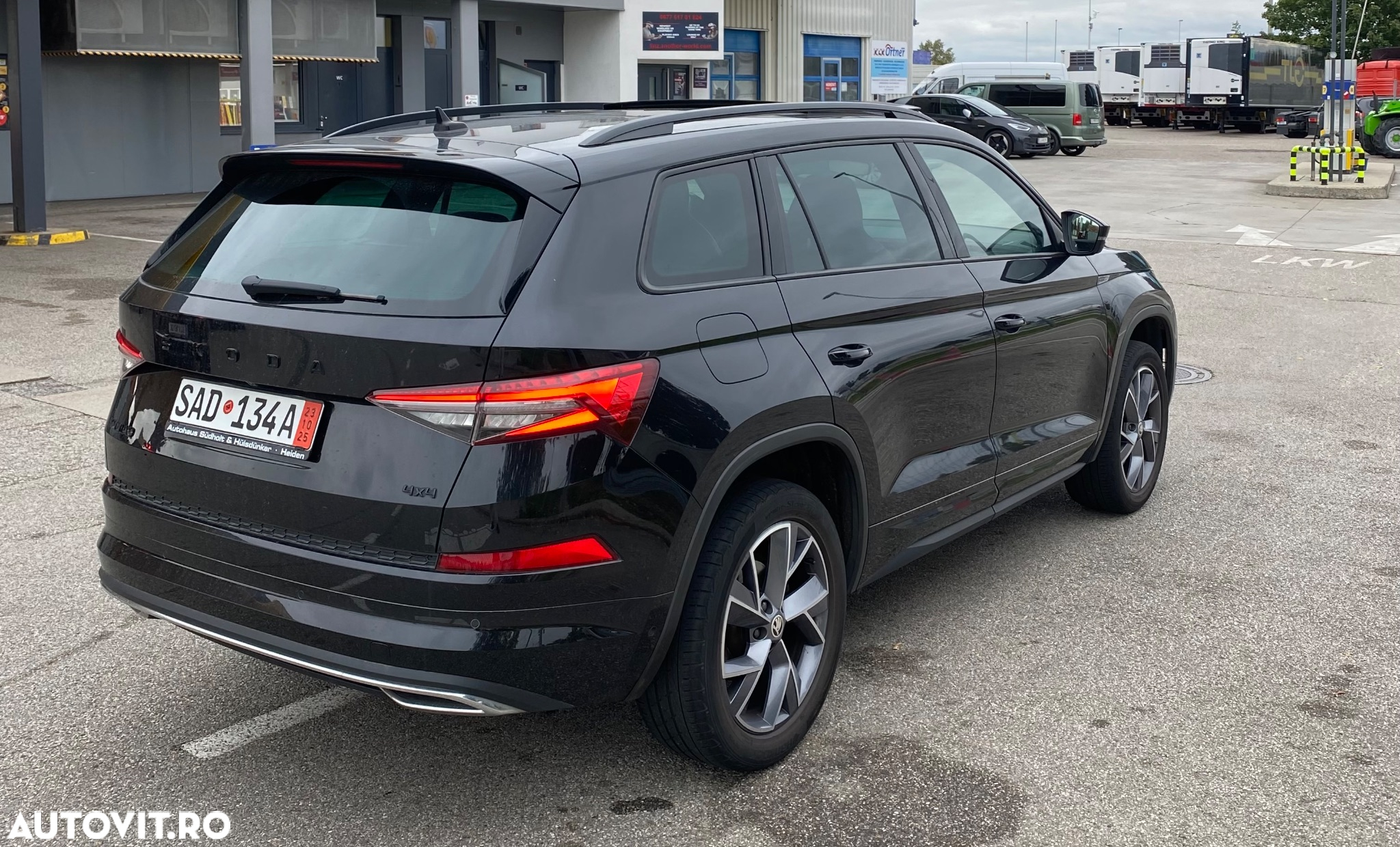 Skoda Kodiaq 2.0 TDI 4X4 DSG Sportline - 3