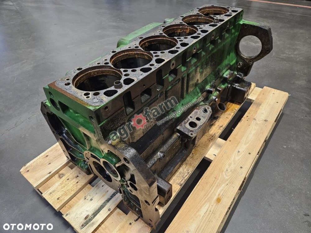 Blok silnika John Deere 8360R, 8345R 8335R,8310R - 3