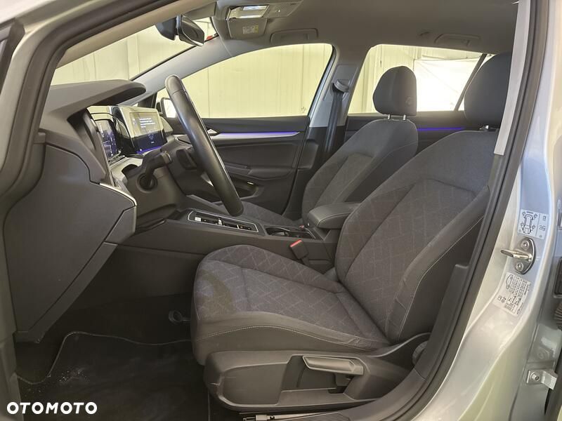 Volkswagen Golf 1.5 eTSI EVO Life DSG - 11