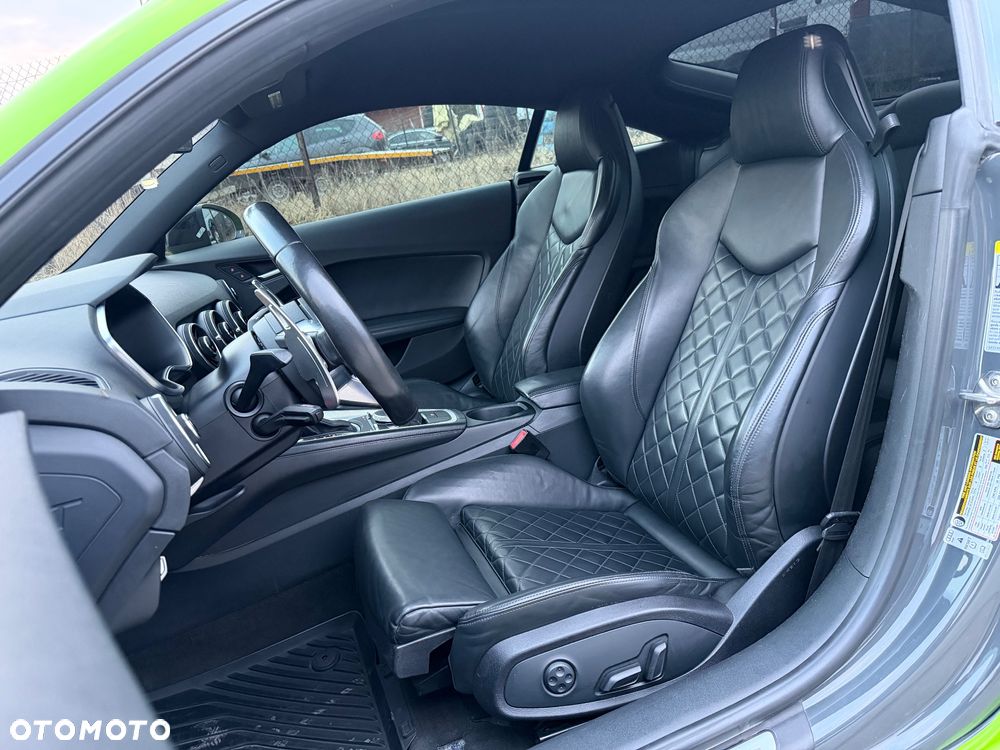 Audi TT Coupé 2.0 TFSI quattro S tronic - 24