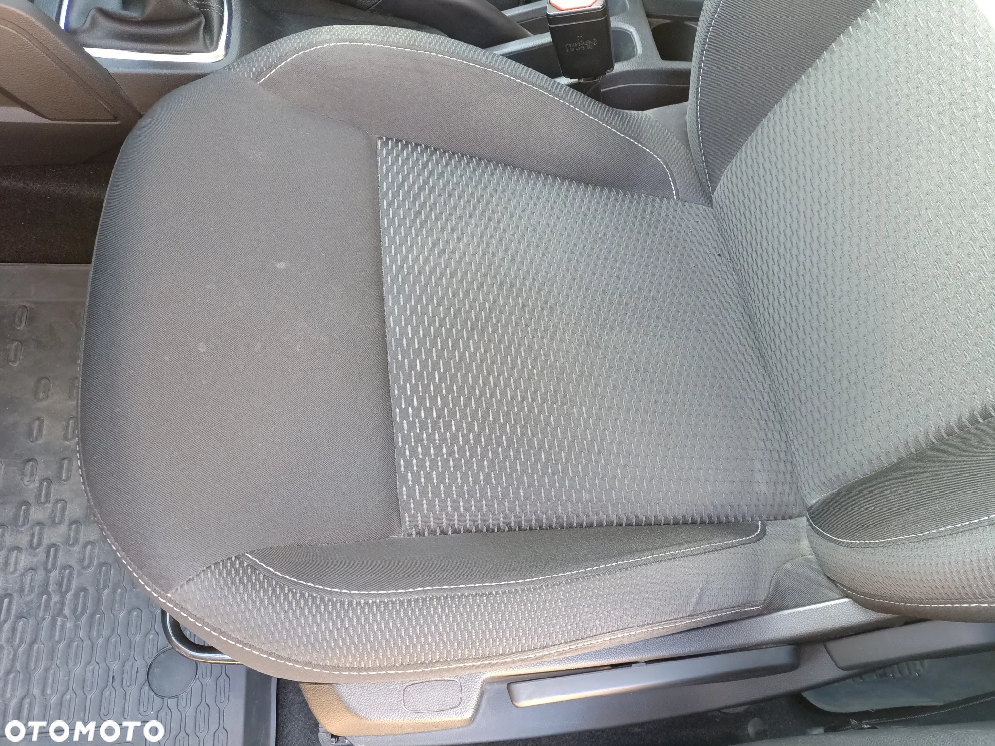 Dacia Duster 1.5 Blue dCi Essential - 14