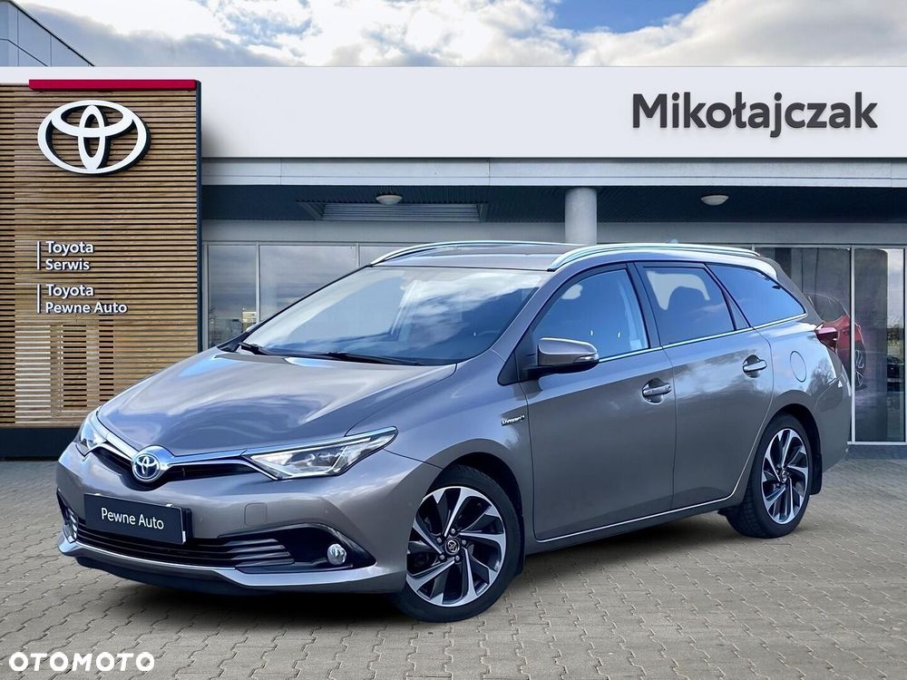 Toyota Auris Hybrid 135 Comfort - 1