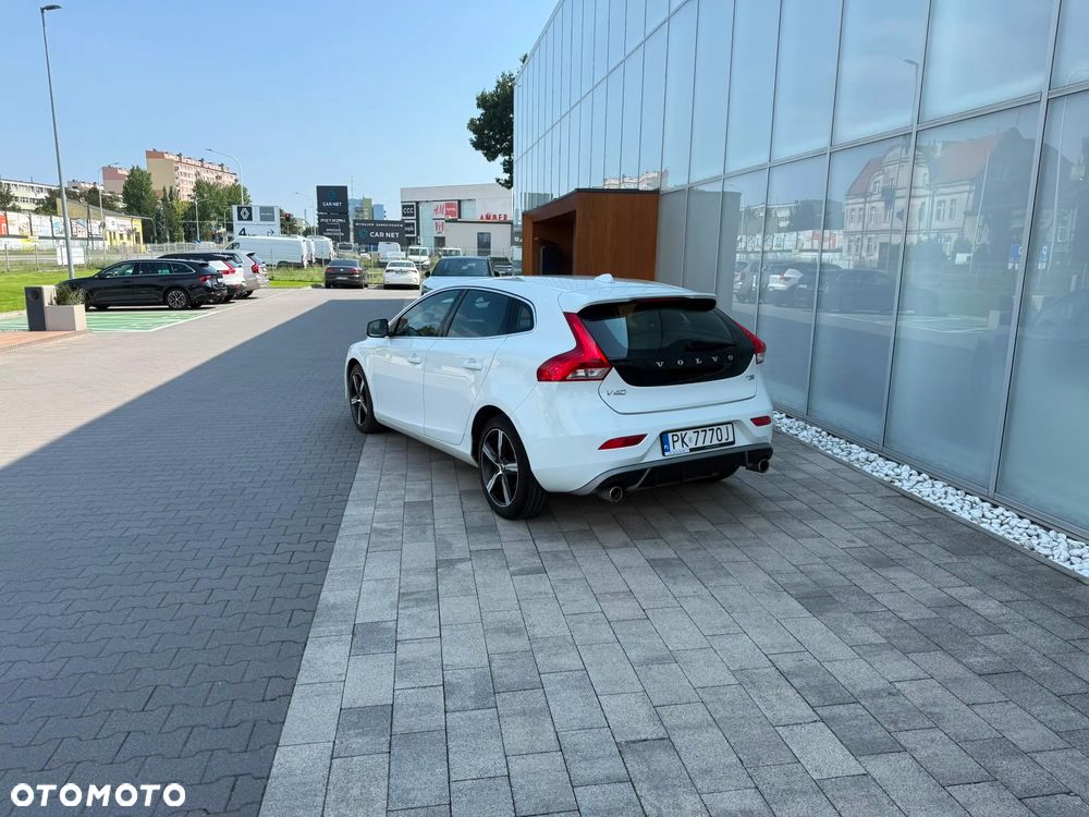 Volvo V40 T3 Drive-E R-Design Kinetic - 9
