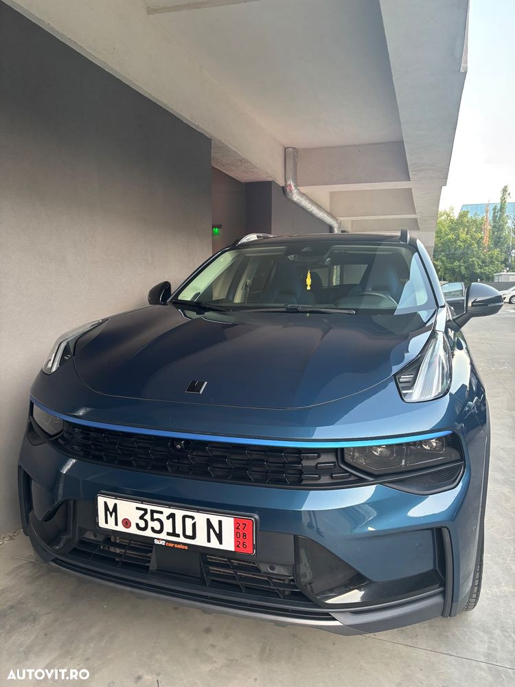 Lynk&Co 01 - 4