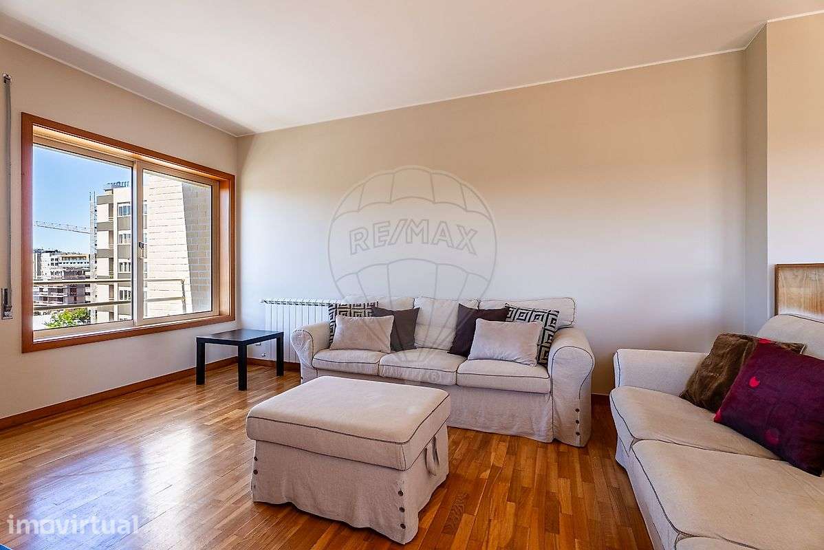 Apartamento T3 para arrendamento - Grande imagem: 2/25