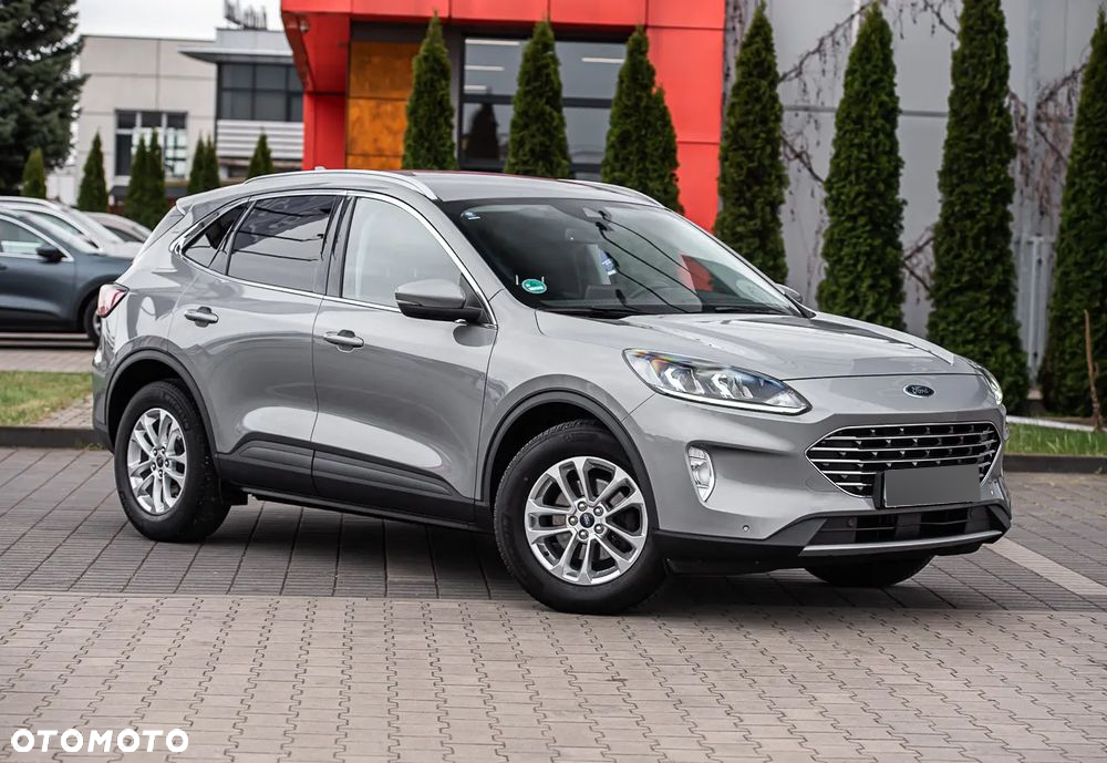 Ford Kuga - 2