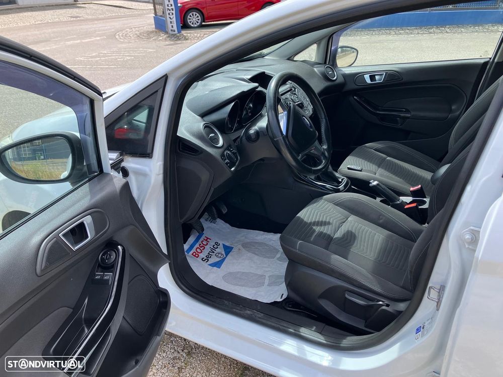 Ford Fiesta 1.5 TDCi Trend - 13