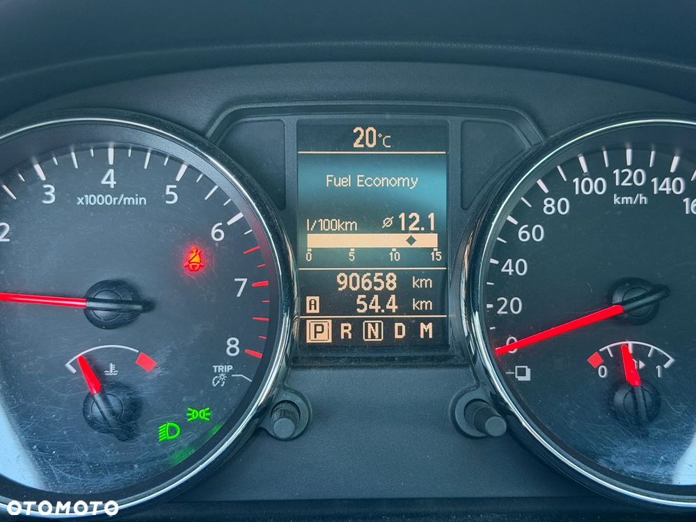 Nissan Qashqai - 12